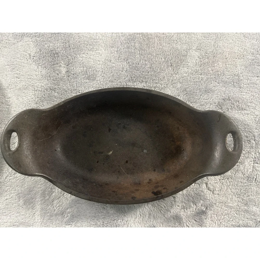 Lodge & Golette Cast Iron Set Oval Mini Server HMSOV & Round Griddle Skillet
